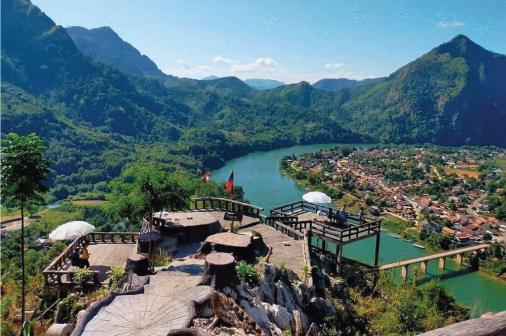 Nong Khiaw